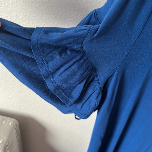 Dress - Picture 3 of 5